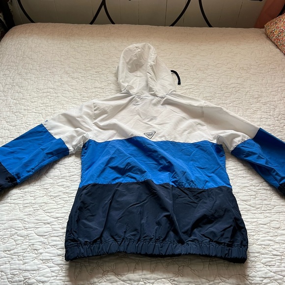 Columbia PFG Windbreaker - Picture 3 of 4
